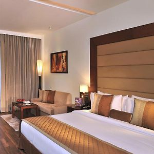 Standard Room without ; on food & soft beverages